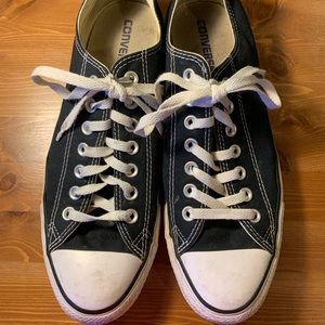 Black converse